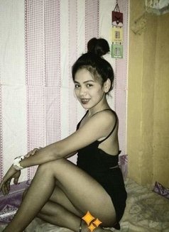 Alix Girlfriend Escort - puta in Cebu City Photo 2 of 4
