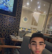 Alix - Masajista in Abu Dhabi