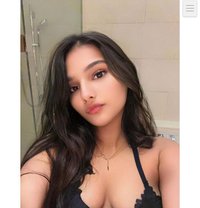 SHREYA CASH PAYMENT PREMIUM GENUINE SERV - puta in Hyderabad