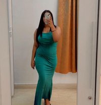 Im Diya, Independent Girl, Delhi - puta in New Delhi