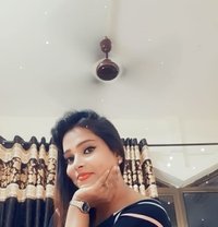 Aliya independent Cash pay home hotel ro - escort in Pune