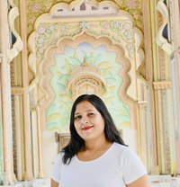 Aliya - escort in Noida