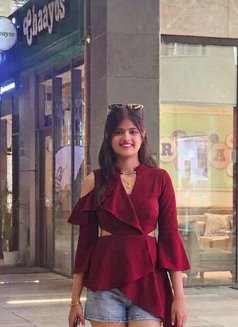 Aliya - escort in Noida Photo 4 of 5