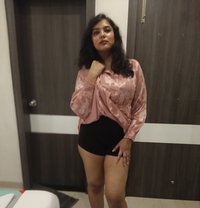 Aliya - puta in Pune
