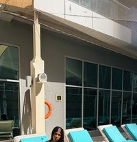 Aliya - puta in Dubai