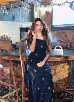 Aliya New Arrival - escort in Dubai Photo 2 of 8