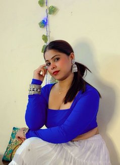 Aliya Real Meet & Cam Show - puta in Bangalore Photo 1 of 3
