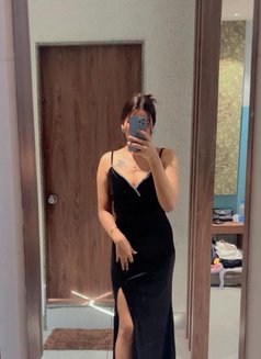 Aliya Roy - escort in Ahmedabad Photo 5 of 11