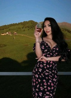 Aliyah - escort in Tokyo Photo 6 of 8