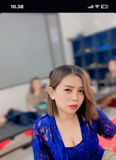 Aliyah Catherine - puta in Macao Photo 4 of 14