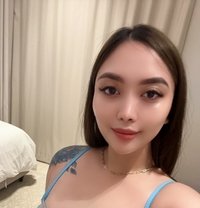 New Girl Sg Aliyah - puta in Singapore Photo 7 of 17