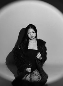 Aliyah - Transsexual escort in Manila Photo 7 of 7