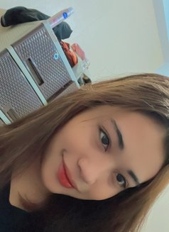 Aliyah Mendoza - escort in Singapore Photo 6 of 6