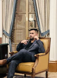 Aliyan - Male companion in Dubai Photo 8 of 8