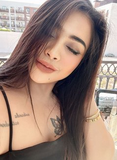 Aliza (Amsterdam) Verify Safe Escort - escort in Amsterdam Photo 4 of 4