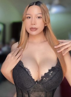 Aliza Azaibah - escort in Muscat Photo 11 of 14