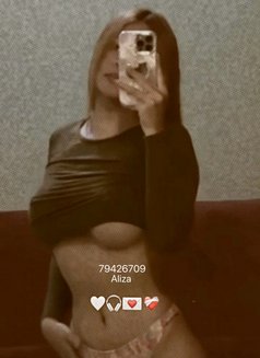 Aliza Liza - escort in Muscat Photo 2 of 13