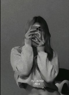 Aliza Liza - escort in Muscat Photo 8 of 13