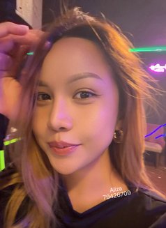 Aliza Liza - escort in Muscat Photo 10 of 15