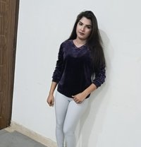 Alizeh - escort in Karāchi