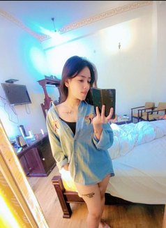 Alizeh Service in ****Hotels - escort in Mumbai Photo 4 of 8