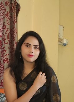 Alka chaturvedi - escort in Bangalore Photo 1 of 5