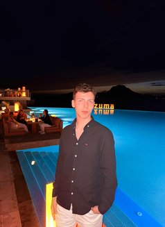 All Star Ivan - Male escort in İzmir Photo 5 of 7