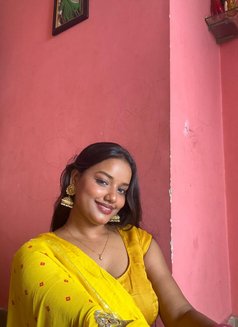 All Type of Call Girls Available Now - escort in Kolkata Photo 1 of 6