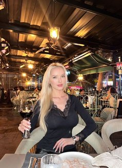 Alla - escort in Bangkok Photo 9 of 9