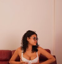 Allana - masseuse in Lisbon