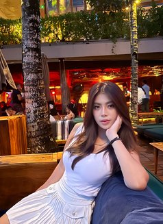Allea Asian Baby - puta in Bali Photo 9 of 9