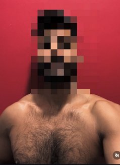 Allen Chennai - Male escort in Chennai Photo 2 of 3