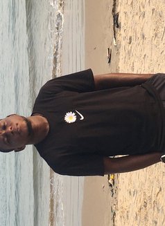 Allen - Male escort in Lagos, Nigeria Photo 3 of 3