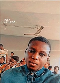Allen - Acompañantes masculino in Lagos, Nigeria Photo 2 of 2