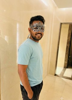 Allen Smith - Acompañantes masculino in Ahmedabad Photo 1 of 1