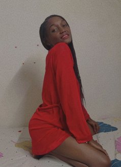 Allena Sexy Girl - puta in Noida Photo 4 of 5