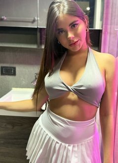 Allessandra Gfe - escort in Hong Kong Photo 2 of 4