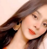 Alleza - escort in Dubai