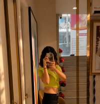Allic - Acompañantes transexual in New Delhi