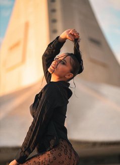 Allison - escort in Barcelona Photo 10 of 20