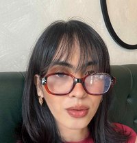Allison - Transsexual escort in Manila