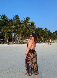 Alluring Nicole - escort in Makati City Photo 10 of 13