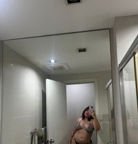 Alluring Nicole - escort in Manila