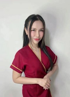 Ally - Masajista in Bangkok Photo 4 of 11