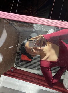 Hiraya - Transsexual escort in Davao Photo 1 of 30