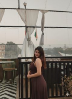 Ally - escort in Bangalore Photo 16 of 17