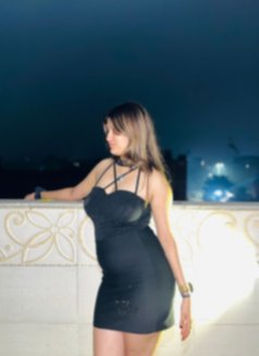 Ally - escort in Bangalore Photo 17 of 17