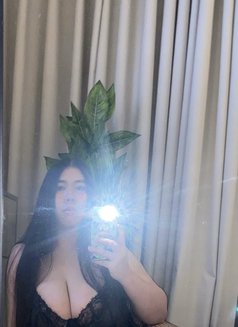 Ally sexy So Big Boof - puta in Khobar Photo 5 of 13