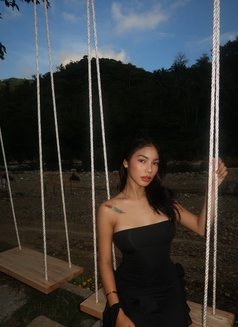 ally (Camshow) - escort in Manila Photo 4 of 10