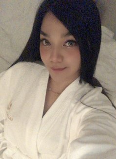 Allyson wildest Dream in Manila - Acompañantes transexual in Manila Photo 23 of 25